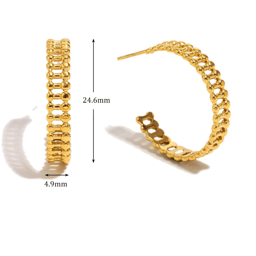 Ebbelle Brinco distintivo statememt em forma de C oco para mulheres metal banhado a ouro 18K joias para orelha da vida diária