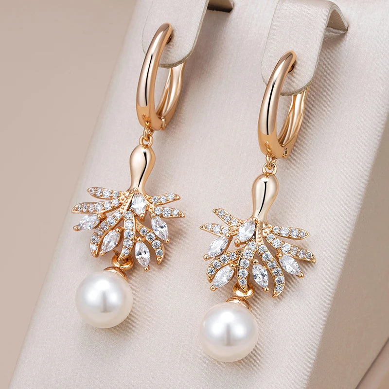 Brincos Florais Pérola com Zircão Natural em Ouro Rosa