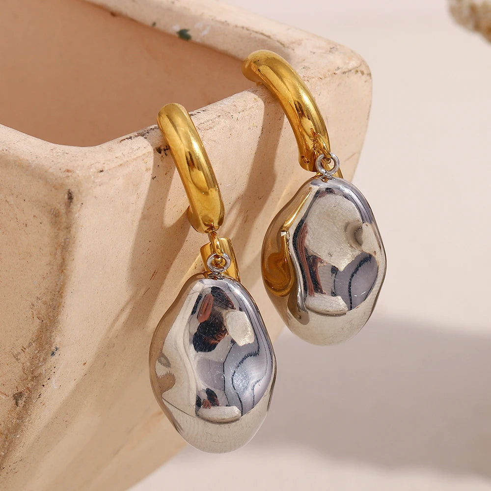 Ebbelle Brinco de argola com pingente de amendoim sólido de cor dupla 18K banhado a ouro aço inoxidável suave feminino decoração de joias de orelha