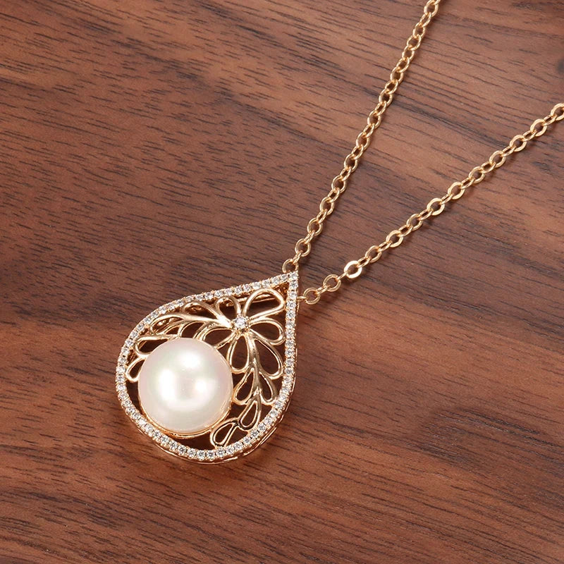 Colar Luxuoso de Pérola e Zircão em Ouro Rosa 585