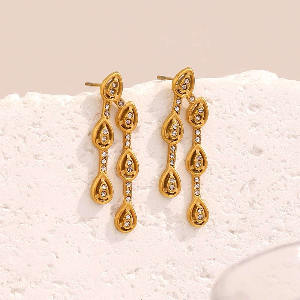 Ebbelle Design Criativo Zircão Waterdrop Brinco 18K Banhado A Ouro Aço Inoxidável À Prova D 'Água Moda Feminina Orelha Jóias
