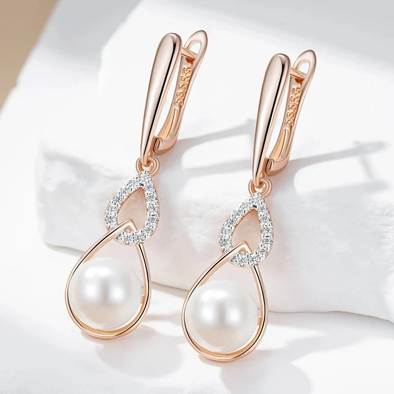 Brincos Longos de Pérola com Ouro Rosa 585 e Zircônia