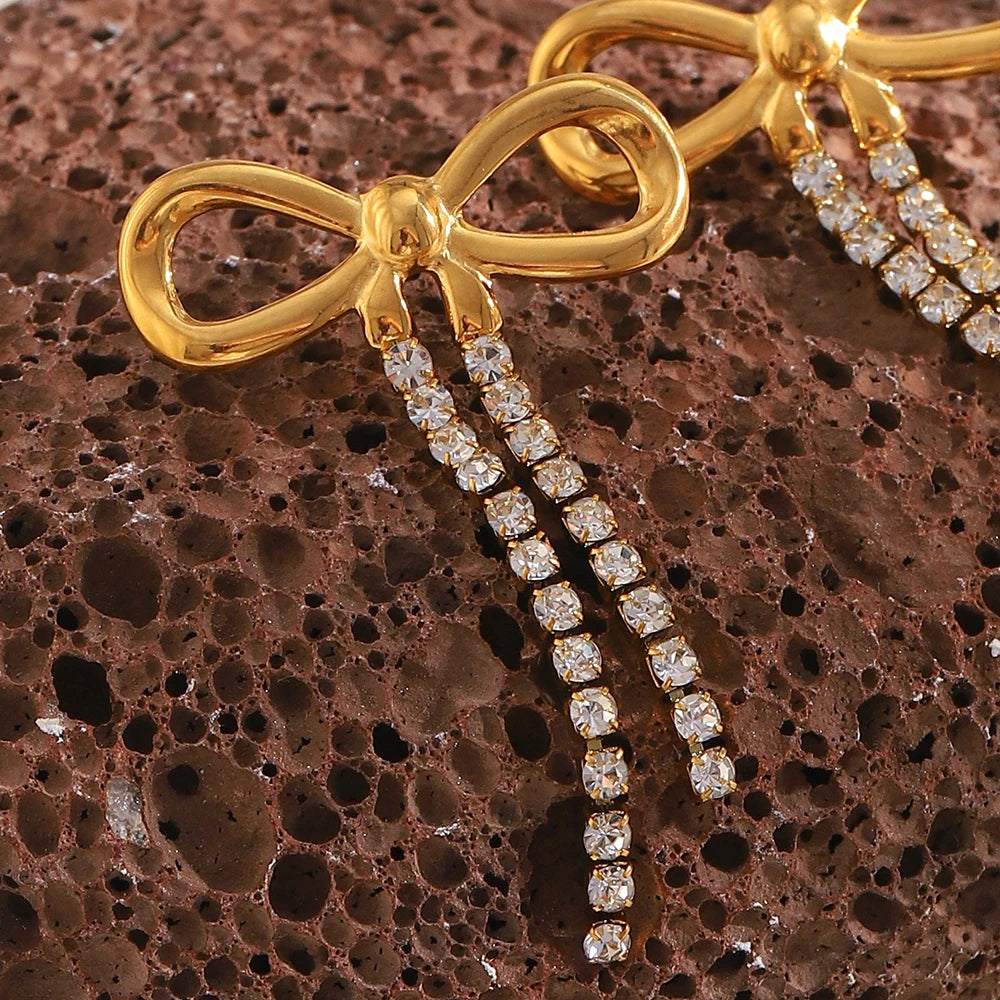Ebbelle PVD banhado a design exclusivo luxo zircão bowknot brincos de aço inoxidável feminino festa de casamento joias de orelha à prova d'água