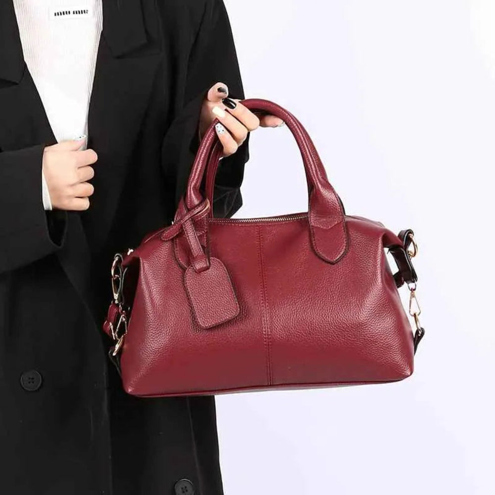 Bolsa de Ombro em Couro Macio - Elegância Casual