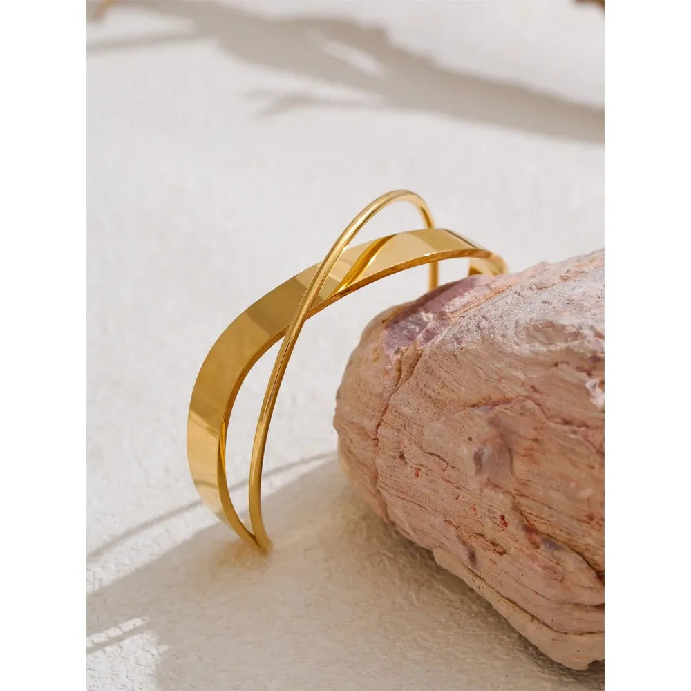 Pulseira Onda Minimalista 18K Ouro Uworld