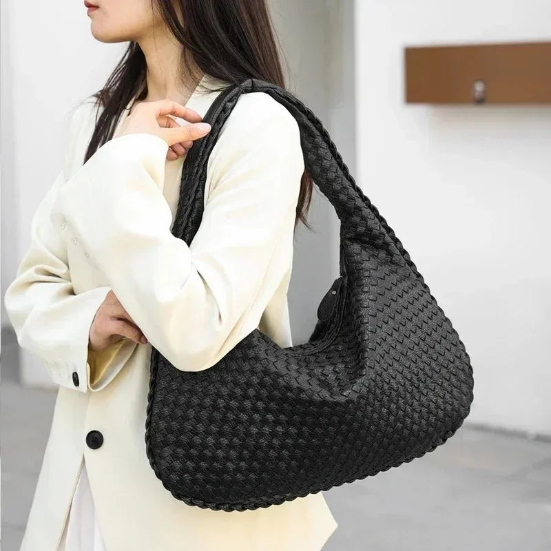 Novo couro vegano hobo saco artesanal tecido casual feminino meia lua bolsa grande capacidade retalhos zíper feminino tote sacos de ombro