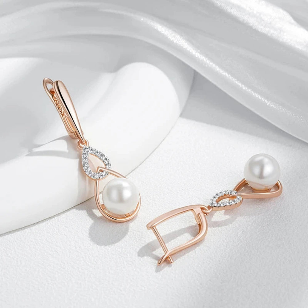 Brincos Longos de Pérola com Ouro Rosa 585 e Zircônia