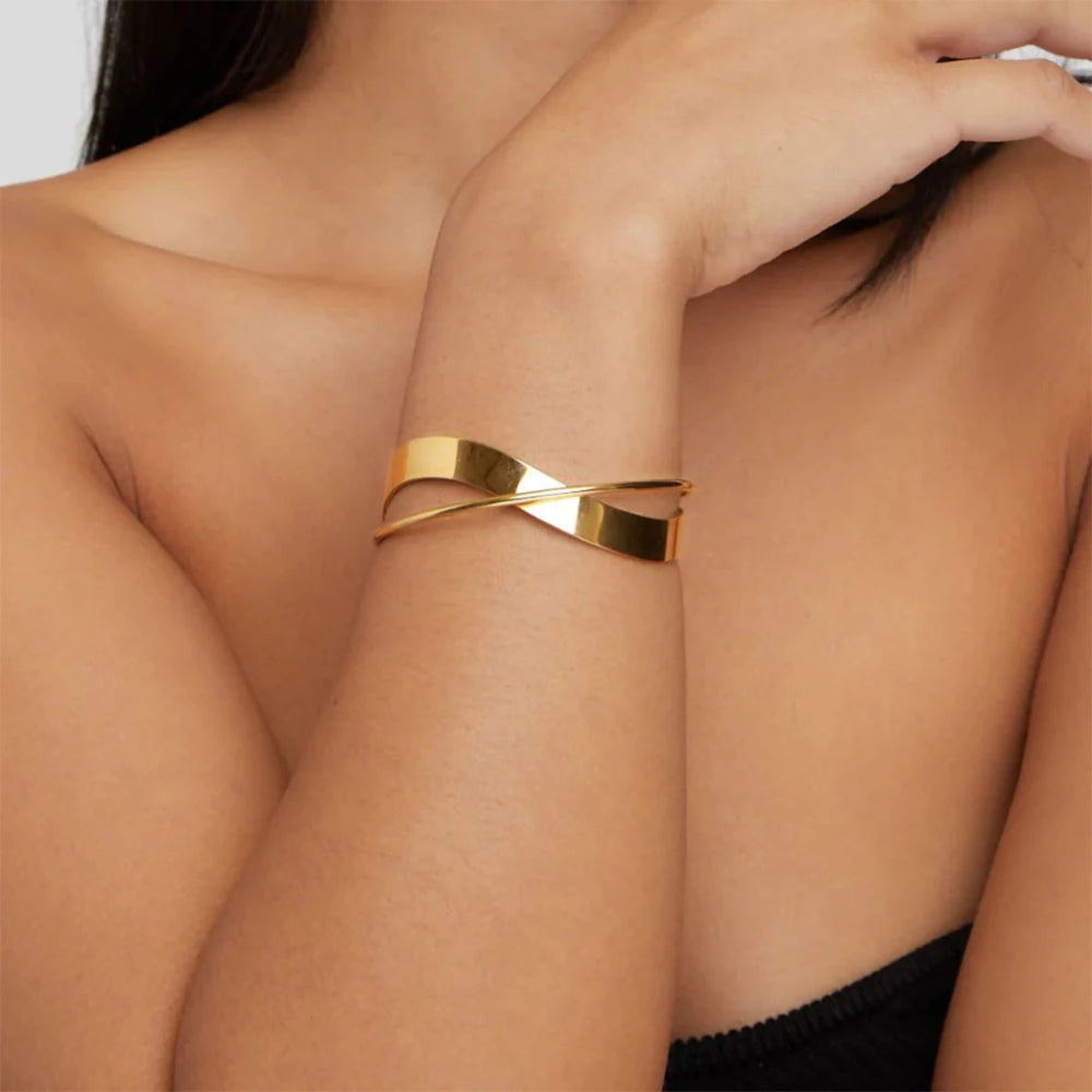 Pulseira Onda Minimalista 18K Ouro Uworld