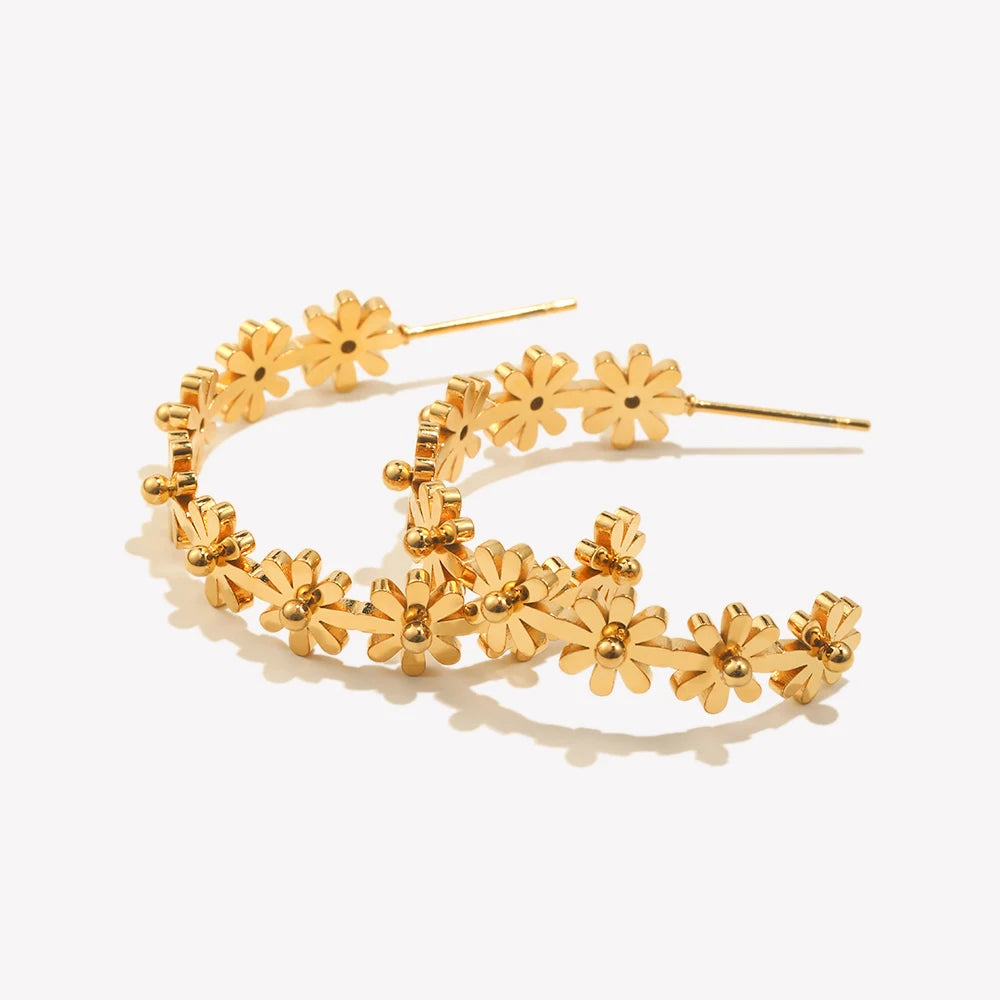 Ebbelle Brinco de flor em forma de C requintado 18K banhado a ouro aço inoxidável acessórios de joias de orelha femininos da moda
