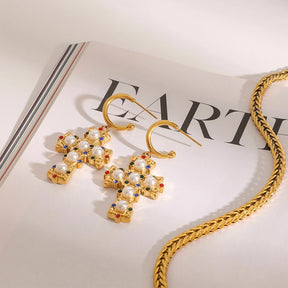 Brincos Cruz Zircão Colorido com Pérola em Ouro 18K
