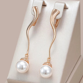 Brincos Geométricos Luxuosos com Pérolas e Ouro Rosa