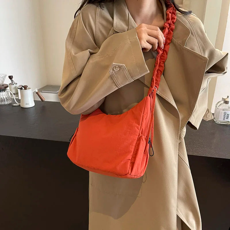Leftside design macio pano pequeno shopper compras axilas sacos senhora bolsa de ombro para as mulheres 2024 tendência moda y2k bolsas