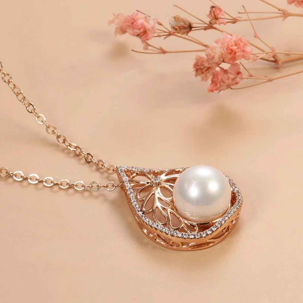 Colar Luxuoso de Pérola e Zircão em Ouro Rosa 585