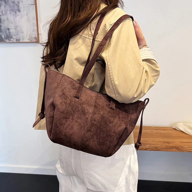 Leftside pequenas bolsas de ombro de couro do plutônio para as mulheres 2025 designer de luxo crossbody saco feminino marca retro novas bolsas e bolsas