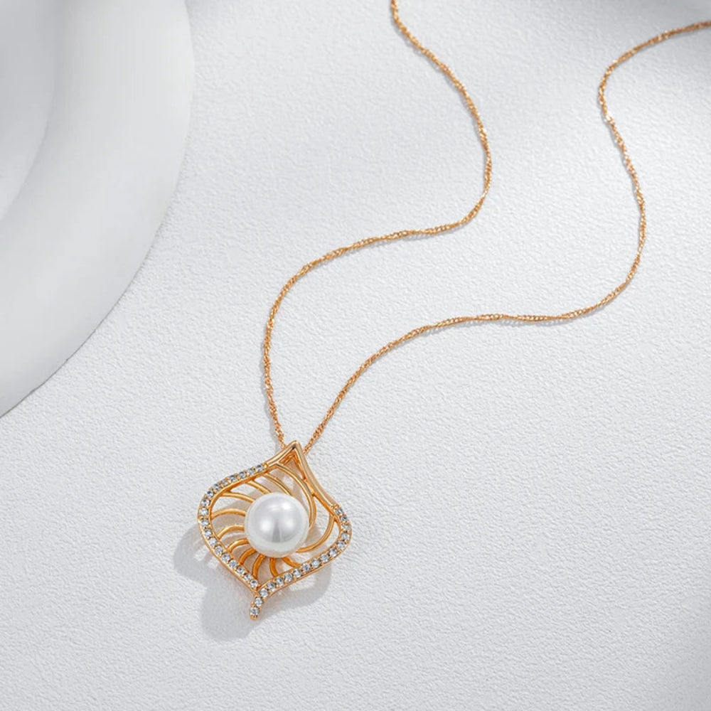 Colar Pingente Luxo Rose Gold Pérola e Zircão