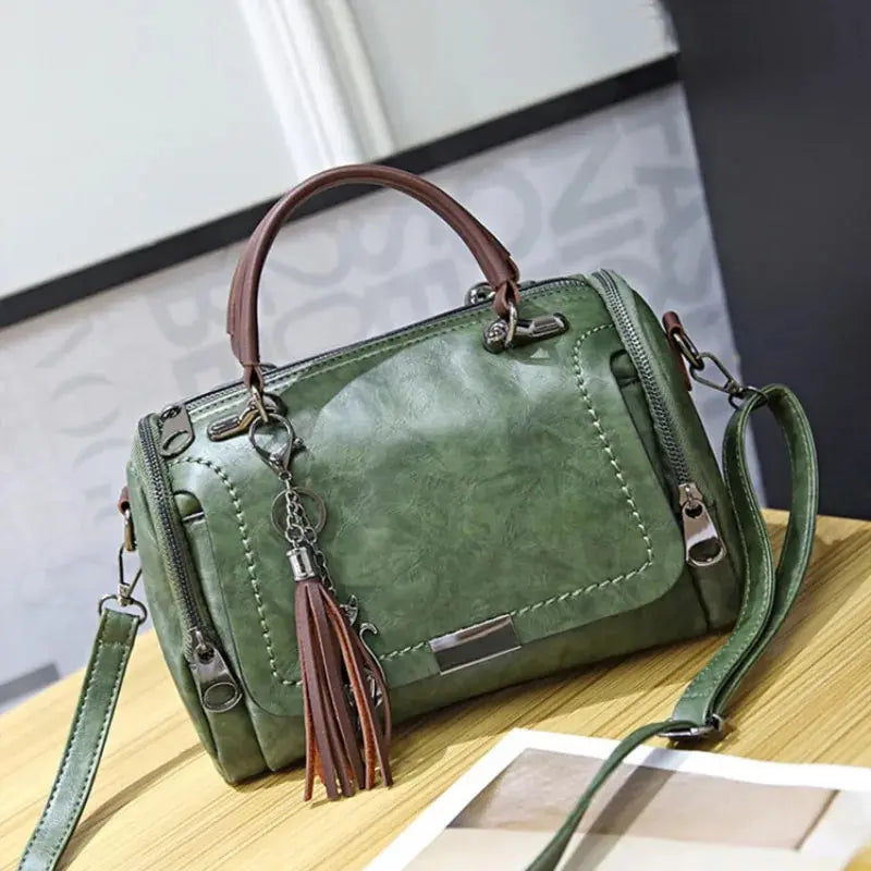 Bolsa Boston Elegance com Borla e Alça Removível