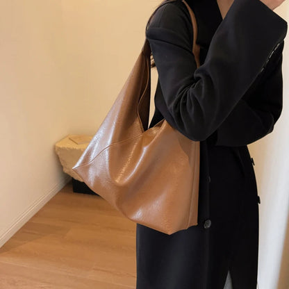 Leftside design de moda bolsa de ombro de couro para as mulheres 2023 tendência feminina simples grande axilas hobo bolsa bolsas e bolsas