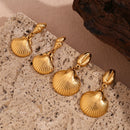 Brincos Concha Banhado a Ouro