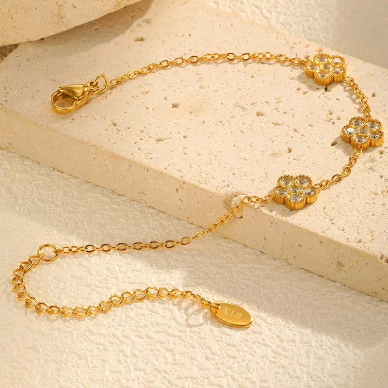 Pulseira Flor de Zircônia Banhada a Ouro 18K
