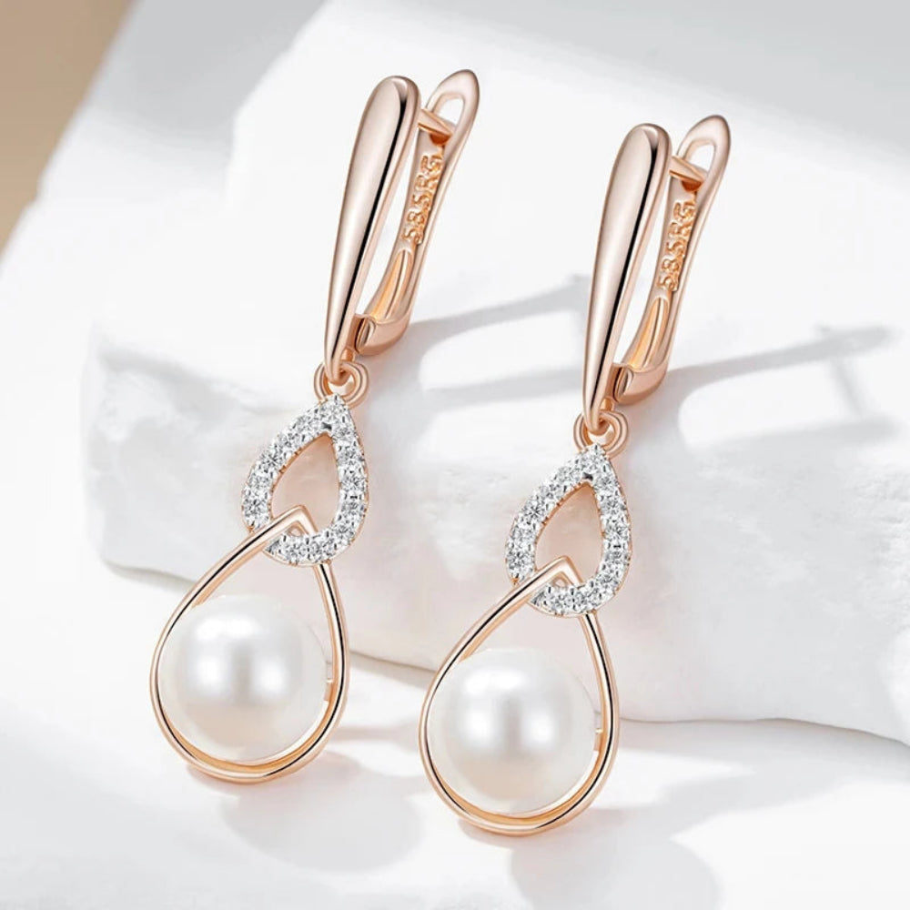 Brincos Longos de Pérola com Ouro Rosa 585 e Zircônia