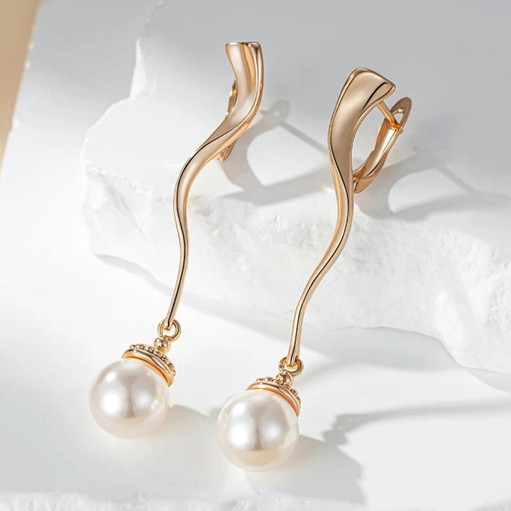 Brincos Geométricos Luxuosos com Pérolas e Ouro Rosa