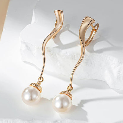 Brincos Geométricos Luxuosos com Pérolas e Ouro Rosa