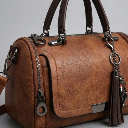 Bolsa Boston Elegance com Borla e Alça Removível