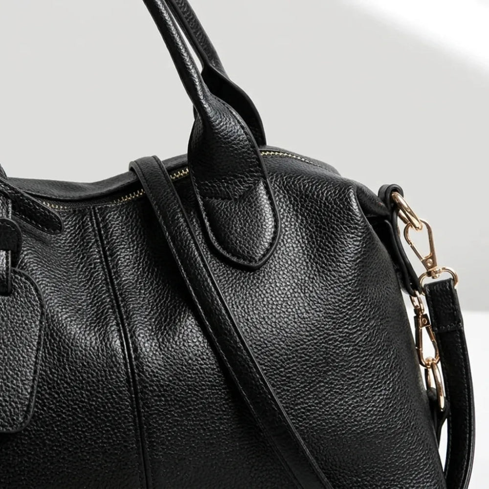 Bolsa de Ombro em Couro Macio - Elegância Casual